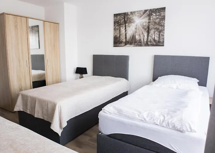 T&k Near Messe Fair Trade Duesseldorf Und Airport 2a Appartement Duisburg